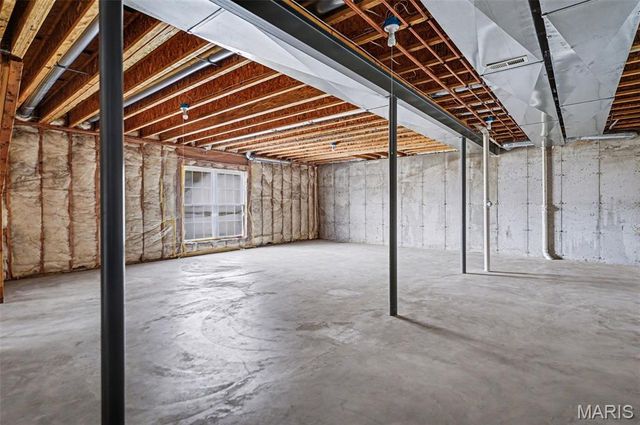 2377 Spring Mill Estates Drive, St Charles, MO 63303