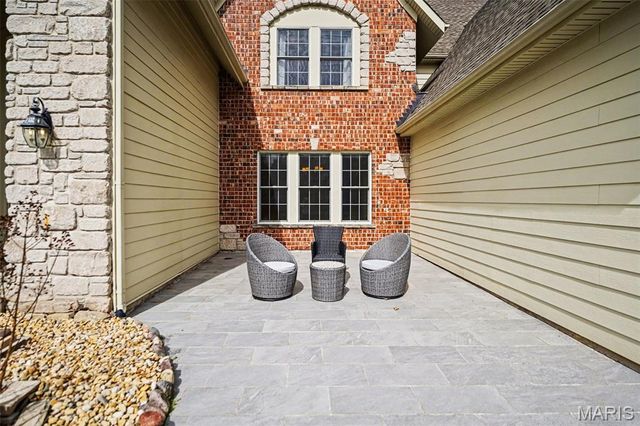 2377 Spring Mill Estates Drive, St Charles, MO 63303