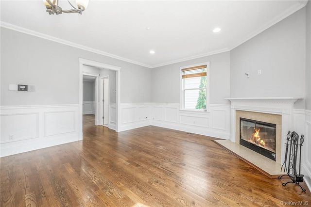 114 Lincoln Avenue, West Harrison, NY 10604