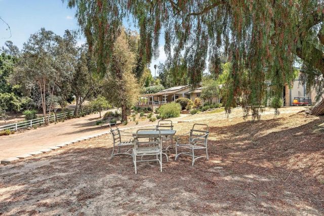 4515 Baja Mission Road, Fallbrook, CA 92028