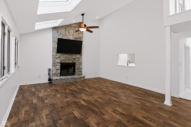 328 Sandbrook Drive, Noblesville, IN 46062
