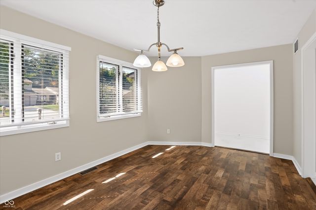 328 Sandbrook Drive, Noblesville, IN 46062