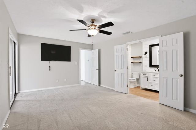 328 Sandbrook Drive, Noblesville, IN 46062
