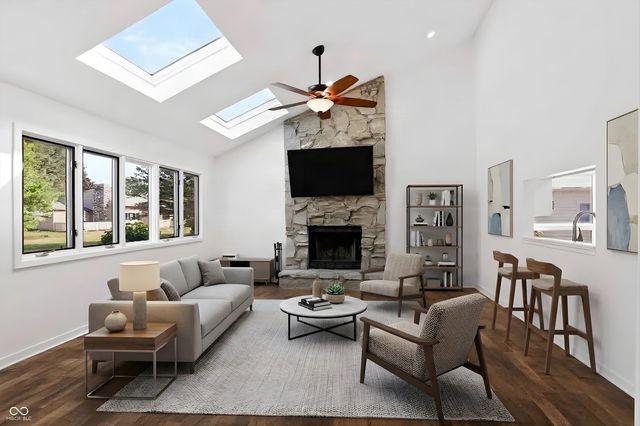 328 Sandbrook Drive, Noblesville, IN 46062