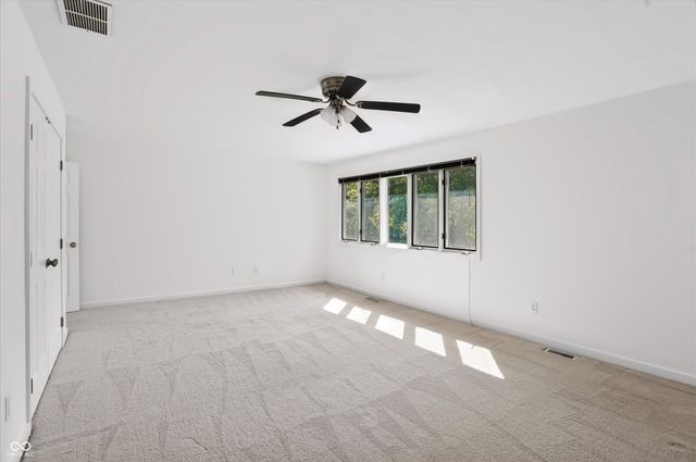 328 Sandbrook Drive, Noblesville, IN 46062