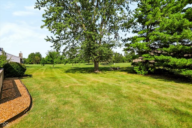 328 Sandbrook Drive, Noblesville, IN 46062