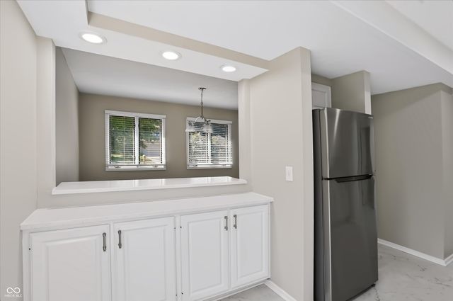328 Sandbrook Drive, Noblesville, IN 46062
