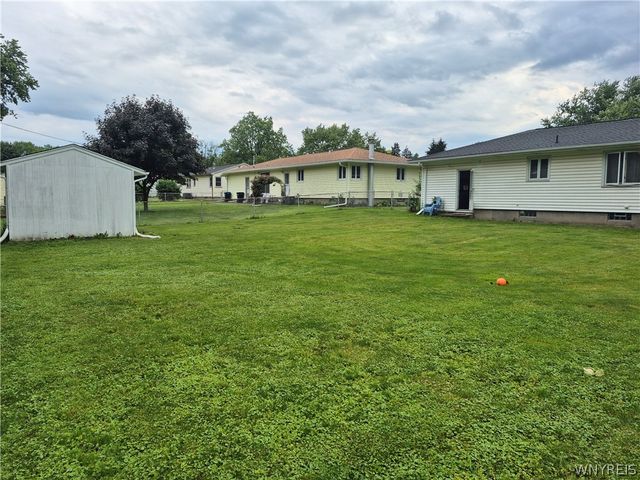 66 Landau Drive, Gates, NY 14606
