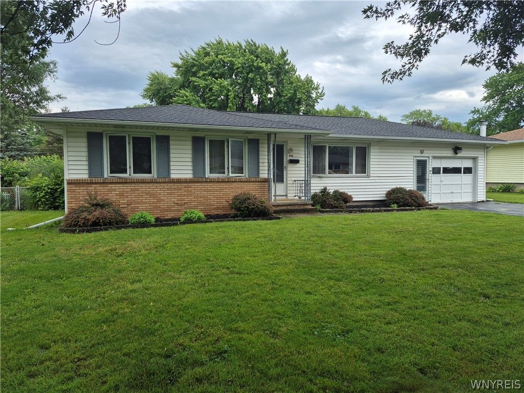 66 Landau Drive, Gates, NY 14606