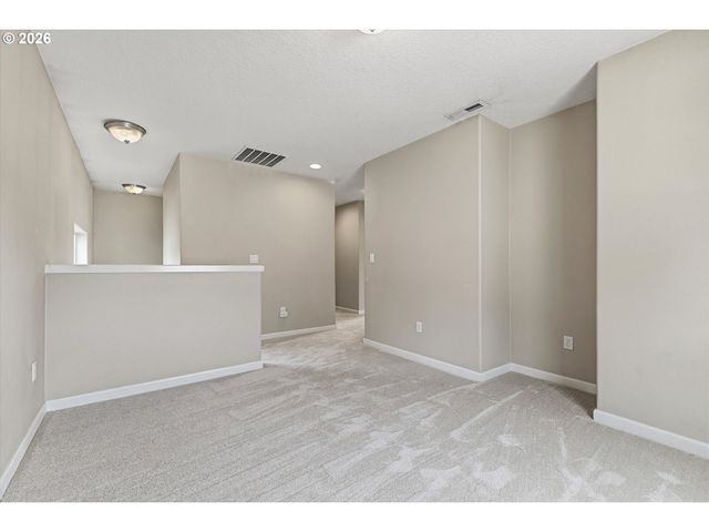 5595 Ne AZORES Ct, Hillsboro, OR 97124