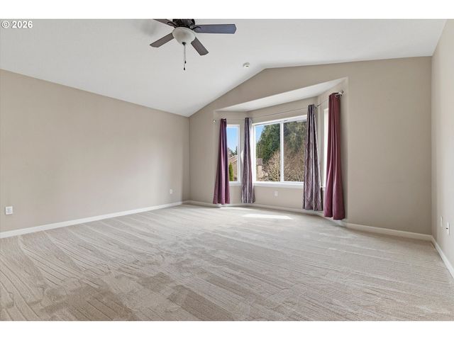 5595 Ne AZORES Ct, Hillsboro, OR 97124