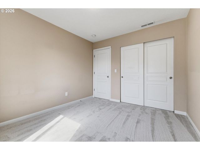 5595 Ne AZORES Ct, Hillsboro, OR 97124