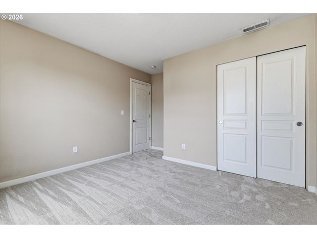 5595 Ne AZORES Ct, Hillsboro, OR 97124