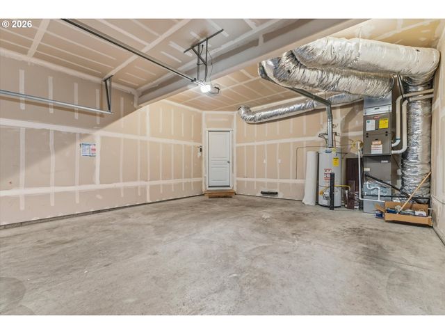 5595 Ne AZORES Ct, Hillsboro, OR 97124