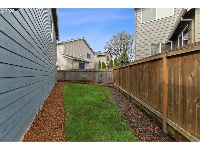 5595 Ne AZORES Ct, Hillsboro, OR 97124