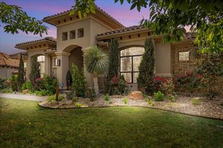 205 Bisset CT, Austin, TX 78738