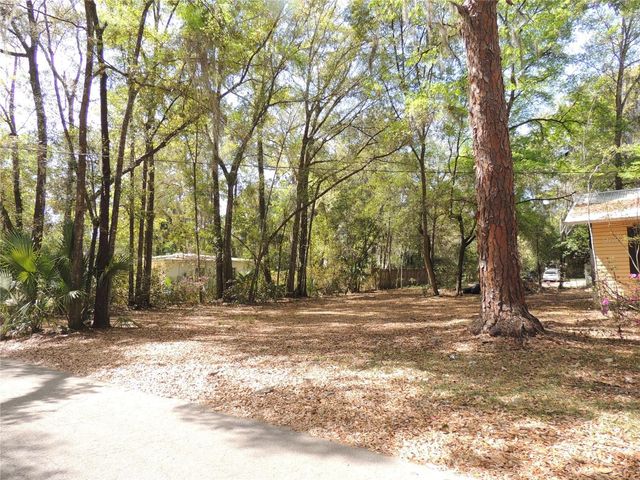 1322 NW 12TH STREET, Gainesville, FL 32601