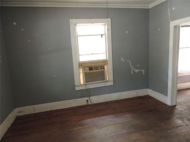 1322 NW 12TH STREET, Gainesville, FL 32601