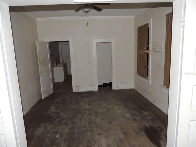 1322 NW 12TH STREET, Gainesville, FL 32601