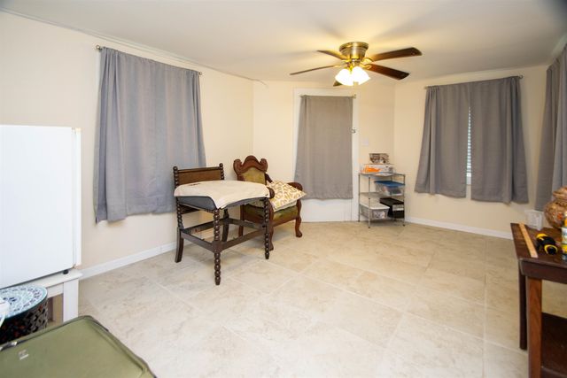 206 Harris St, Chauvin, LA 70344