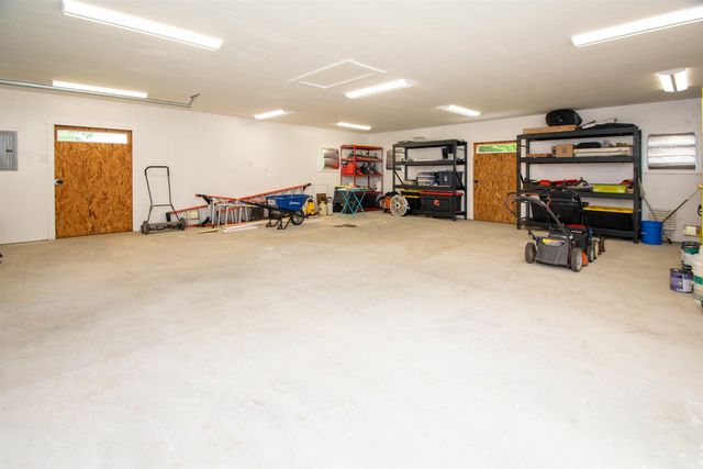 206 Harris St, Chauvin, LA 70344