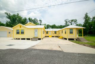206 Harris St, Chauvin, LA 70344