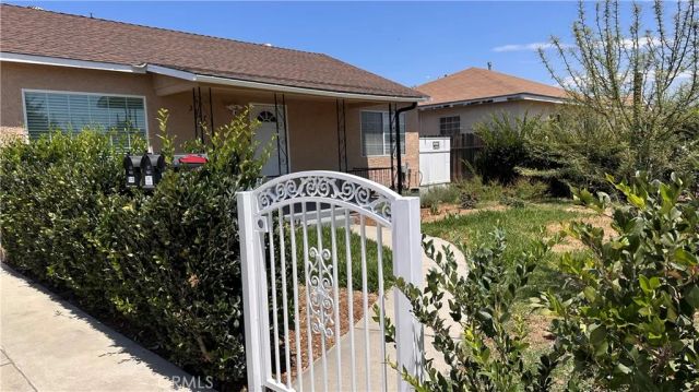 3827 Esmeralda Avenue, El Monte, CA 91731