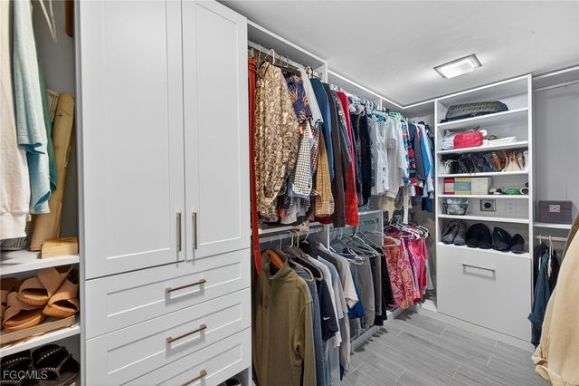 4711 S Landings DR, Fort Myers, FL 33919