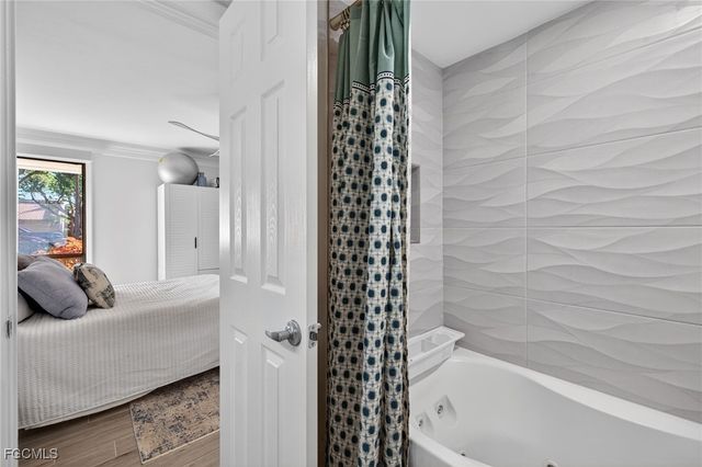 4711 S Landings DR, Fort Myers, FL 33919