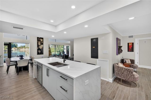 4711 S Landings DR, Fort Myers, FL 33919