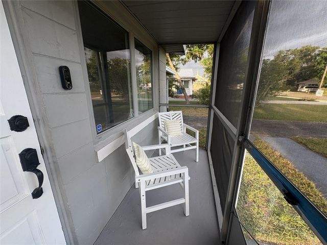 107 W GOLF LINKS AVENUE, Eustis, FL 32726