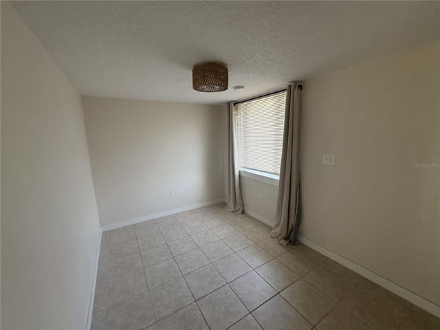 107 W GOLF LINKS AVENUE, Eustis, FL 32726