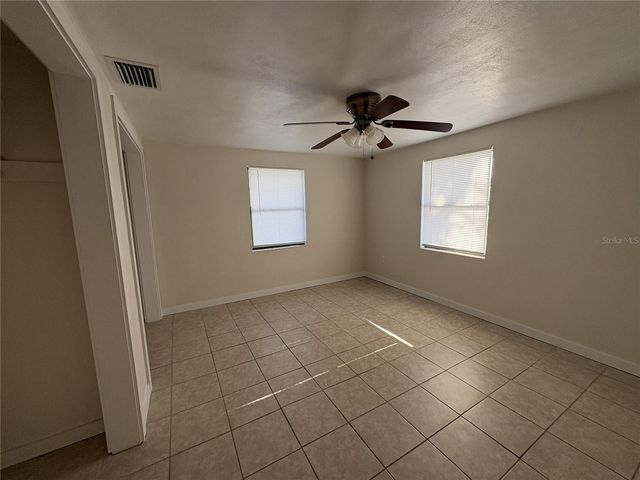 107 W GOLF LINKS AVENUE, Eustis, FL 32726
