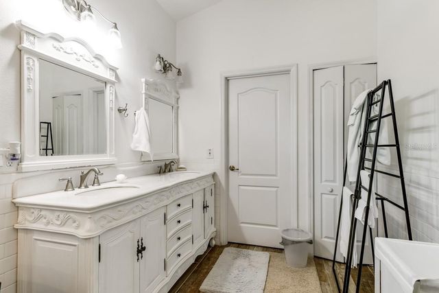 1901 PARK FOREST BOULEVARD, Mount Dora, FL 32757