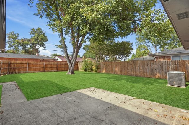 5221 Elkridge Drive, Dallas, TX 75227