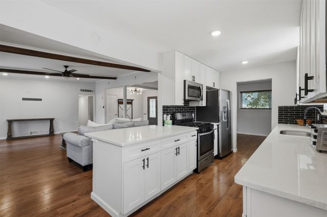 5221 Elkridge Drive, Dallas, TX 75227