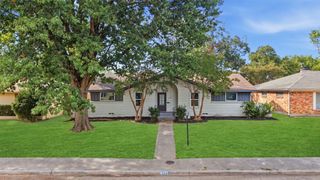 5221 Elkridge Drive, Dallas, TX 75227