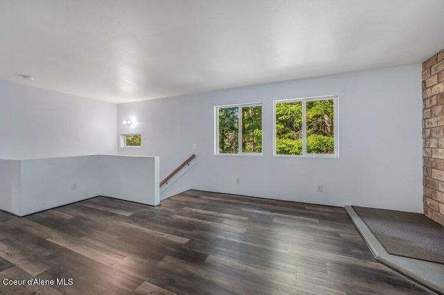 94 Lochsa Ln, Kingston, ID 83839