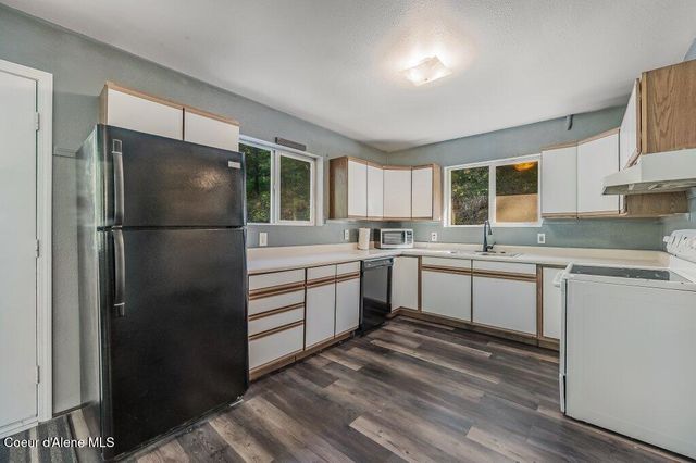 94 Lochsa Ln, Kingston, ID 83839