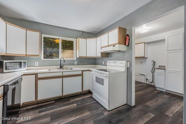 94 Lochsa Ln, Kingston, ID 83839