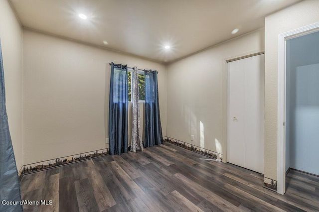 94 Lochsa Ln, Kingston, ID 83839