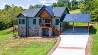 915 River Cliff Drive, Kodak, TN 37764