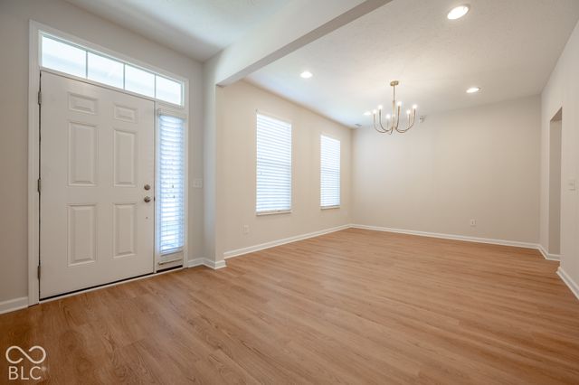 7627 Sly Fox Drive, Indianapolis, IN 46237