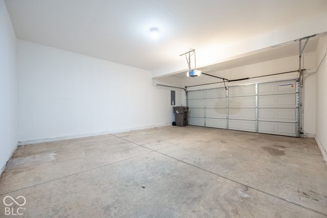 7627 Sly Fox Drive, Indianapolis, IN 46237