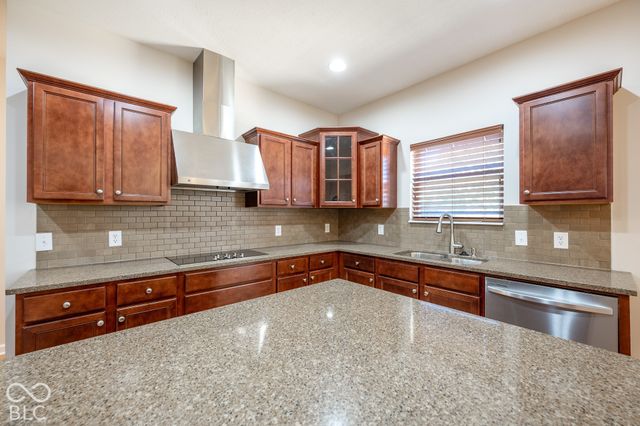 7627 Sly Fox Drive, Indianapolis, IN 46237