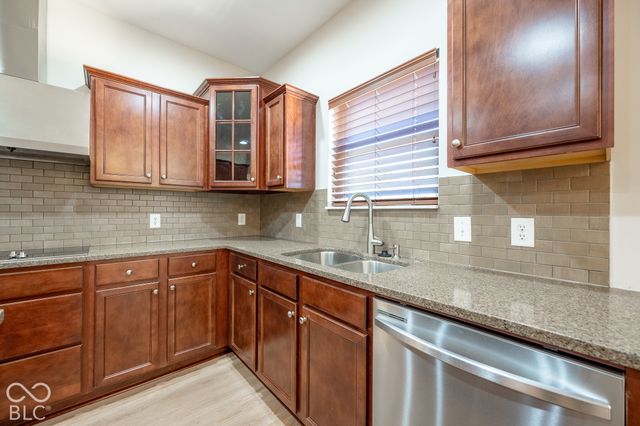 7627 Sly Fox Drive, Indianapolis, IN 46237