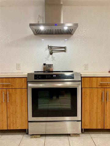 232 Darst Avenue, Punta Gorda, FL 33950