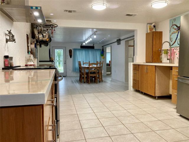 232 Darst Avenue, Punta Gorda, FL 33950
