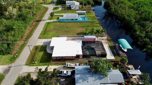 232 Darst Avenue, Punta Gorda, FL 33950