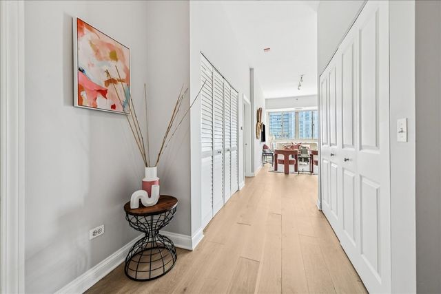 230 W Division Street 1202, Chicago, IL 60610